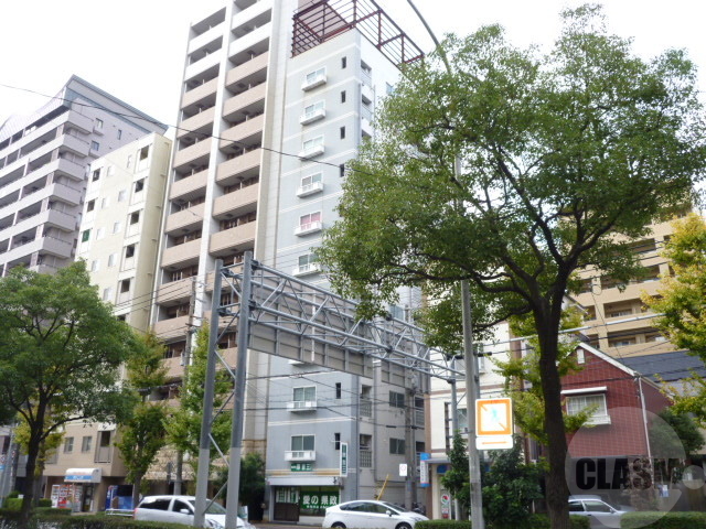 ロイヤルイン二宮の外観
